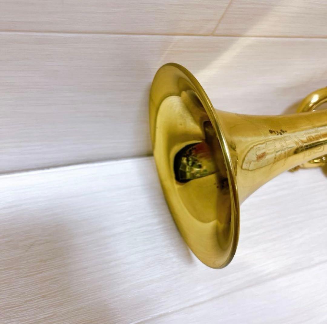 【彫刻入り】トランペット　管楽器
