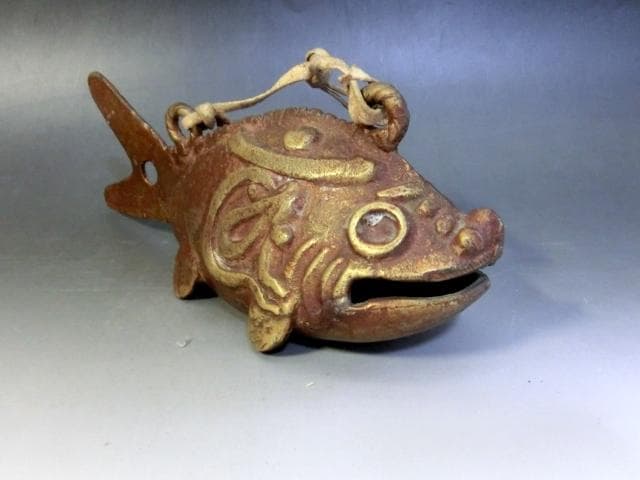 置物■金魚 金銅魚鈴 置物 魚型 オブジェ 鐘 時代物 骨董品 珍品 希少■