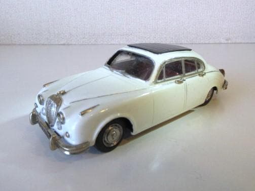 特価 SMTS (1/43) ジャガー ダイムラー 2.5 V8 Saloon