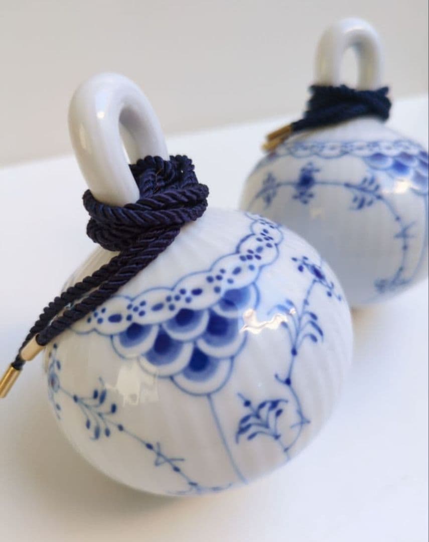 ロイヤルコペンハーゲン　ブルーフルーテッド ハーフレース オーナメント２個