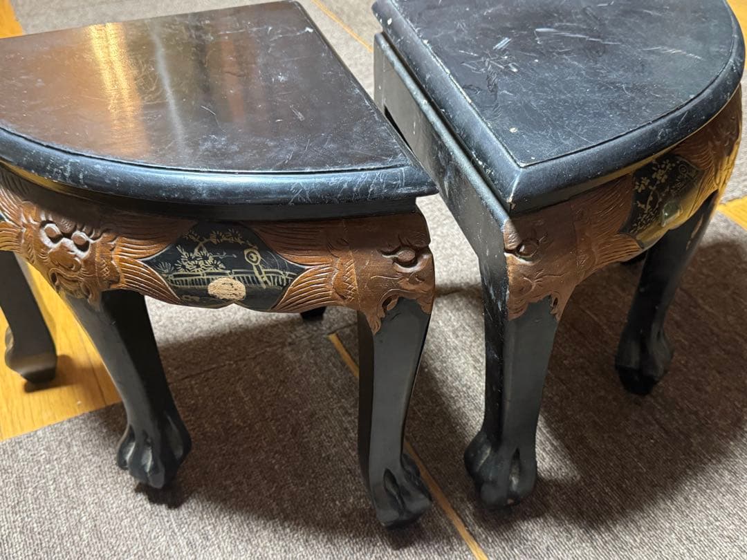 【国分寺】1月12日お渡し可能‼️中国　木彫り　ローテーブル椅子4脚付き