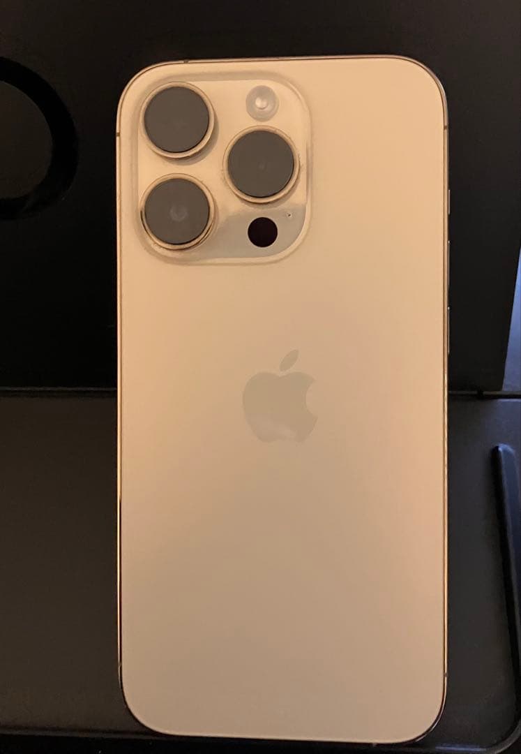 グ*ン様 Apple iPhone 14 Pro 256GB ゴールド