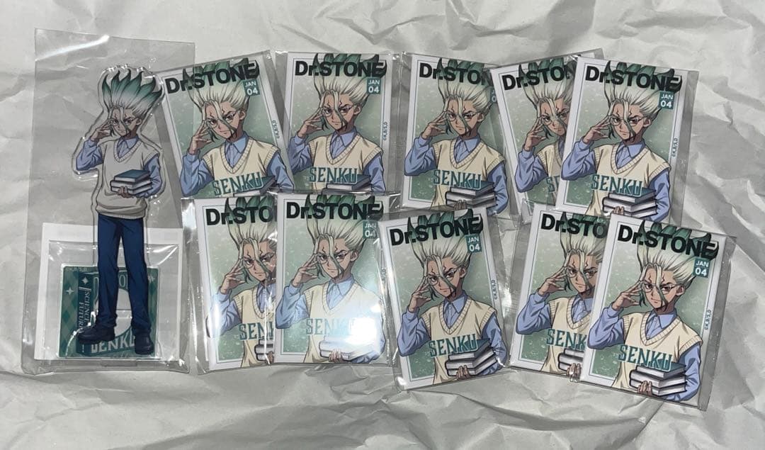 Dr.STONE くじ引き堂 長方形 缶バッジ 石神千空 アクリルスタンド