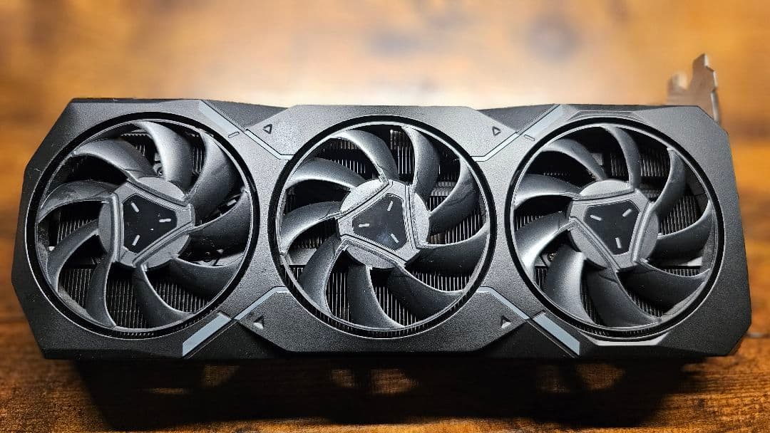 rx7900xt 玄人志向　本体のみ