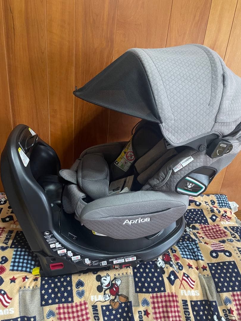アップリカ　フラディア グロウ ISOFIX 360°セーフティー プレミアム