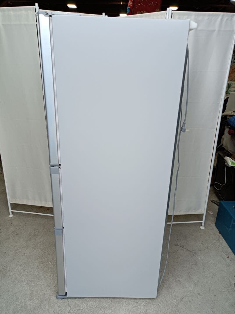 八5006【全国一律送料込み】TOSHIBA 冷凍冷蔵庫　330L 2019年製