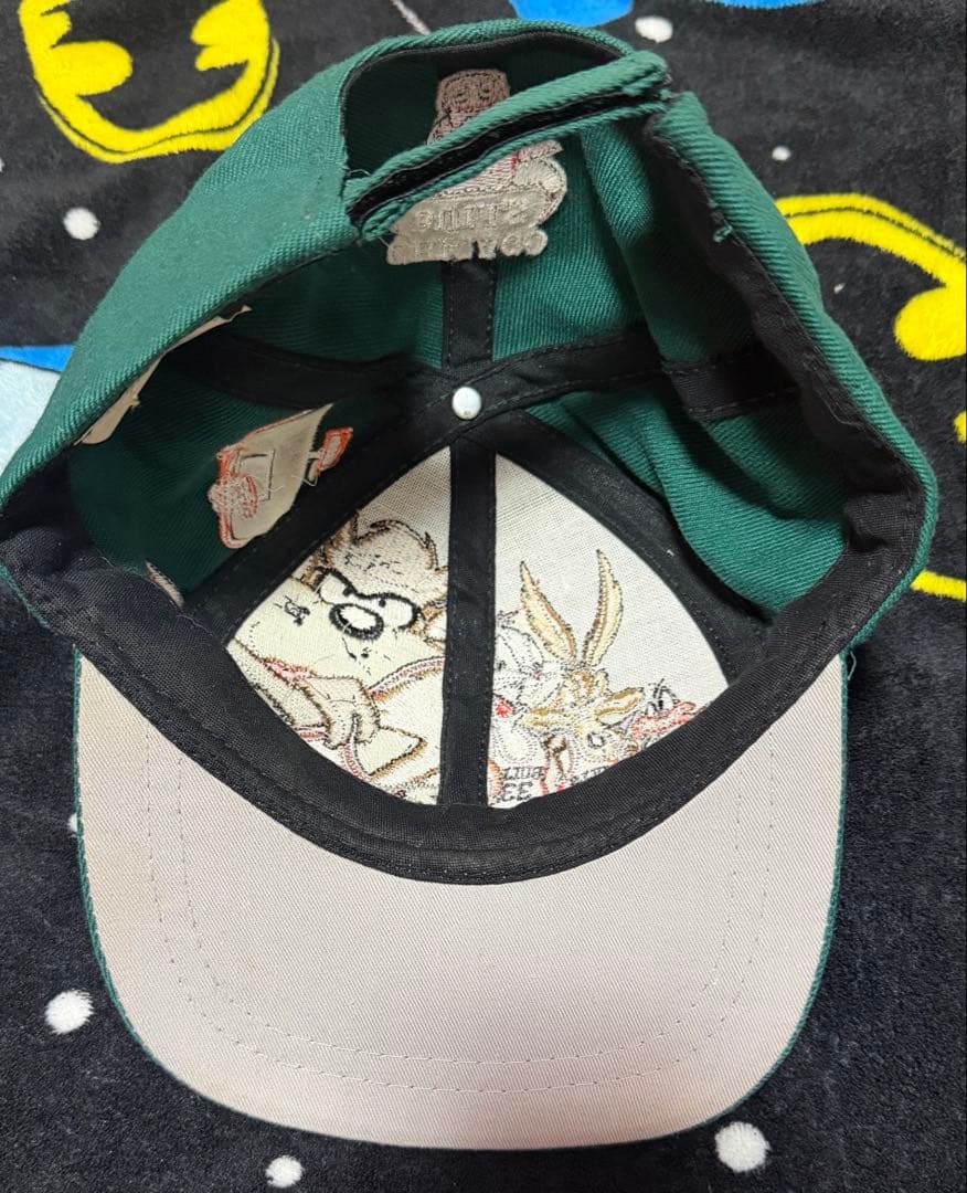 激レア！　Looney Tunes キャップ