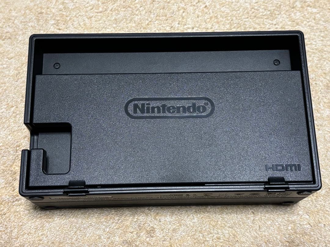 Nintendo Switch 本体 赤色