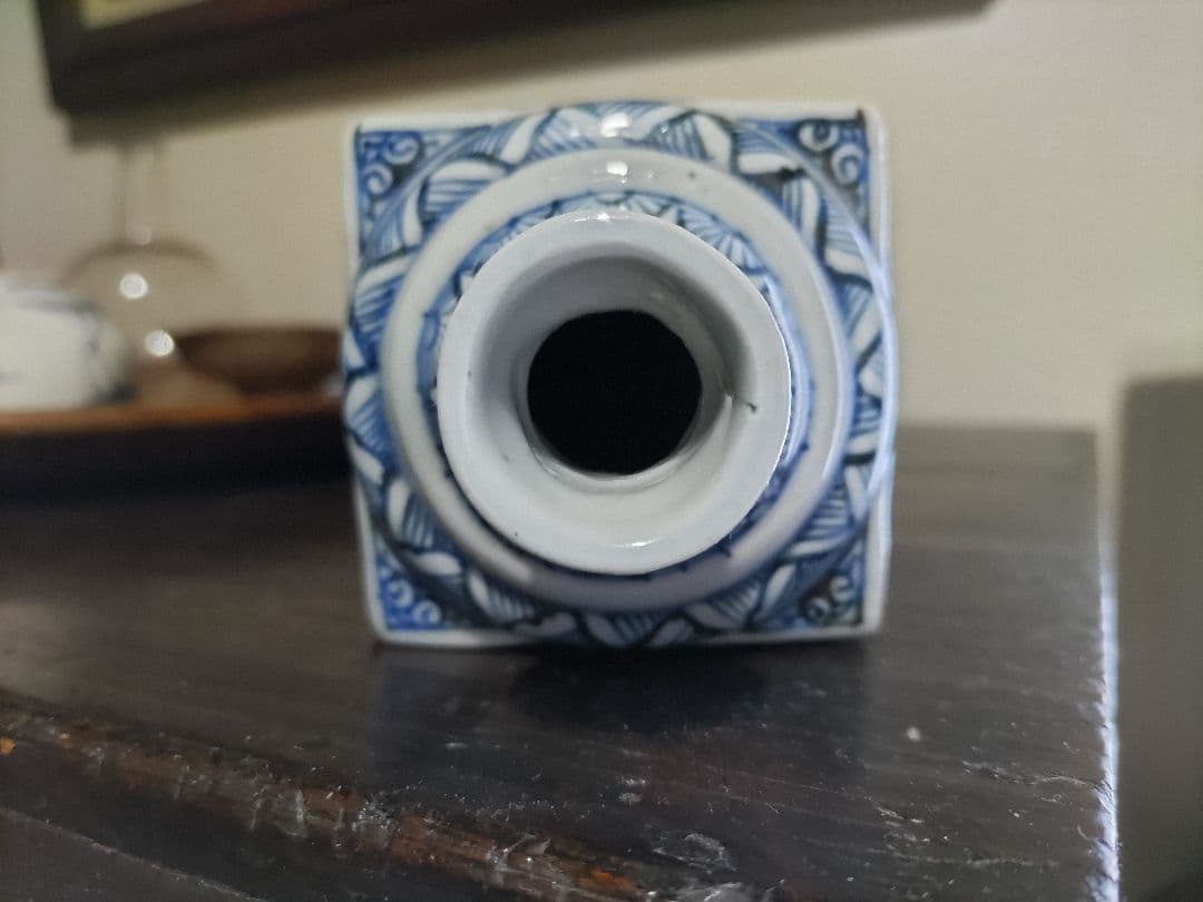 nozomi☆様　王地山焼　染付　角徳利（高21.5㎝）三田染付