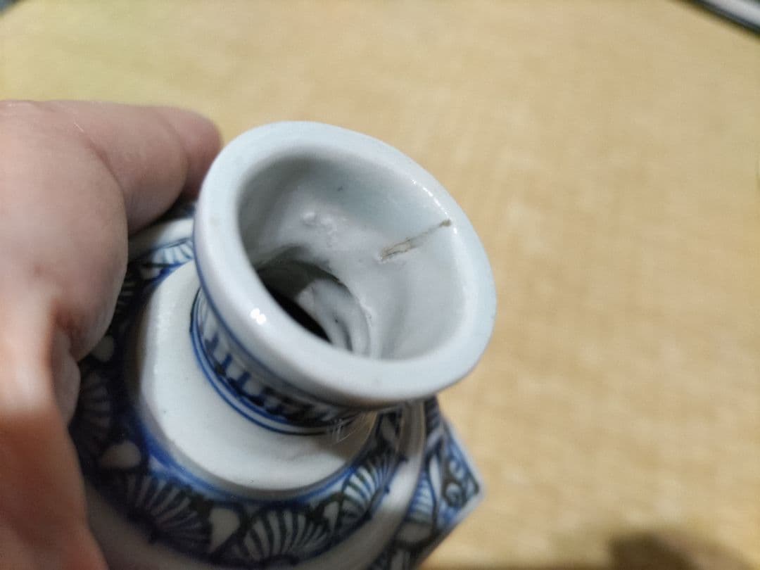 nozomi☆様　王地山焼　染付　角徳利（高21.5㎝）三田染付