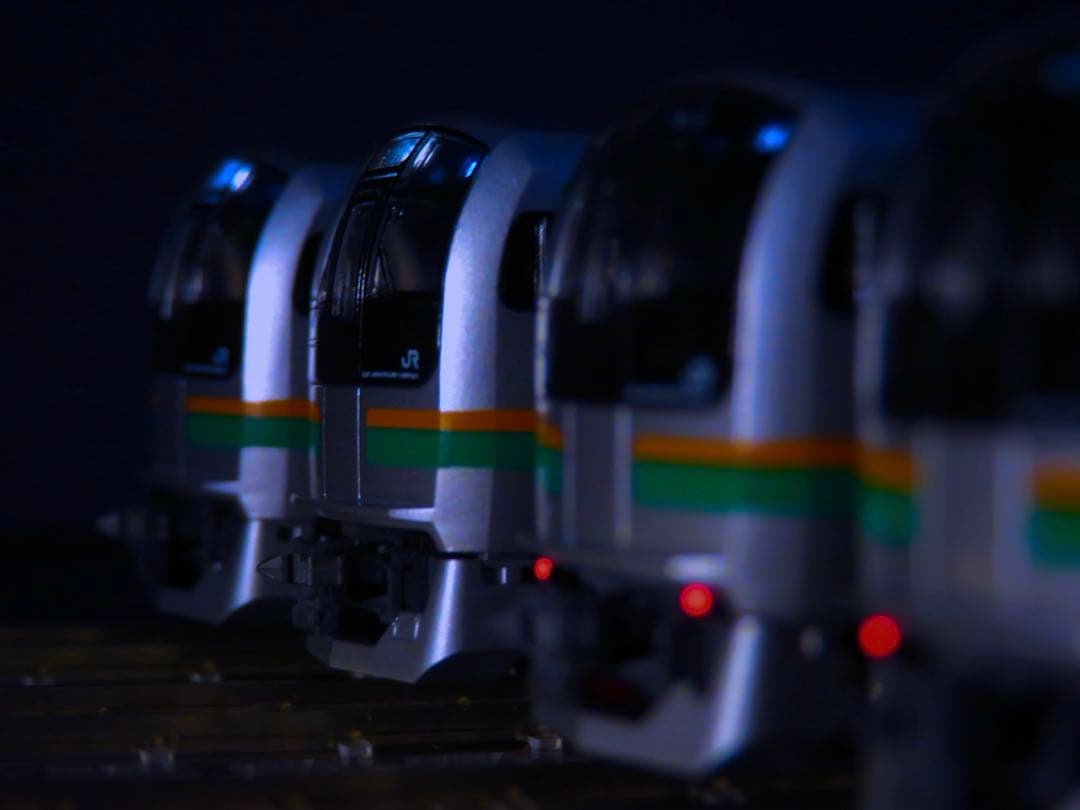 TOMIX E217系近郊電車 (湘南色) 【新品,未使用品】