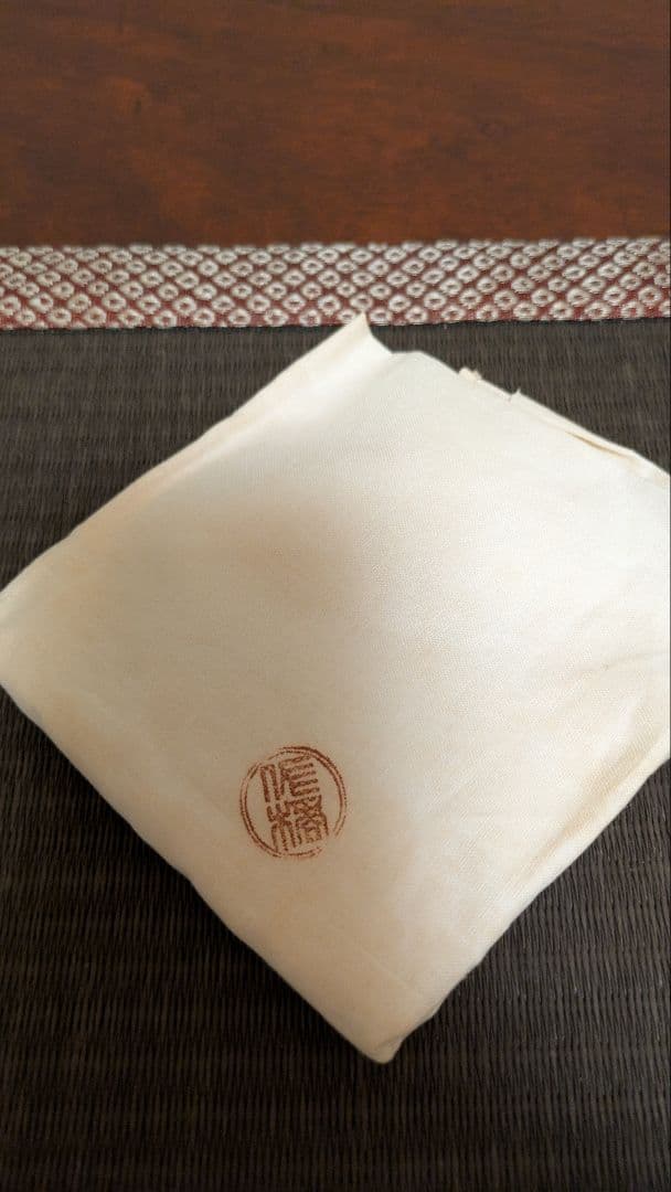 九谷焼　松本佐吉　色絵　松竹梅　花瓶