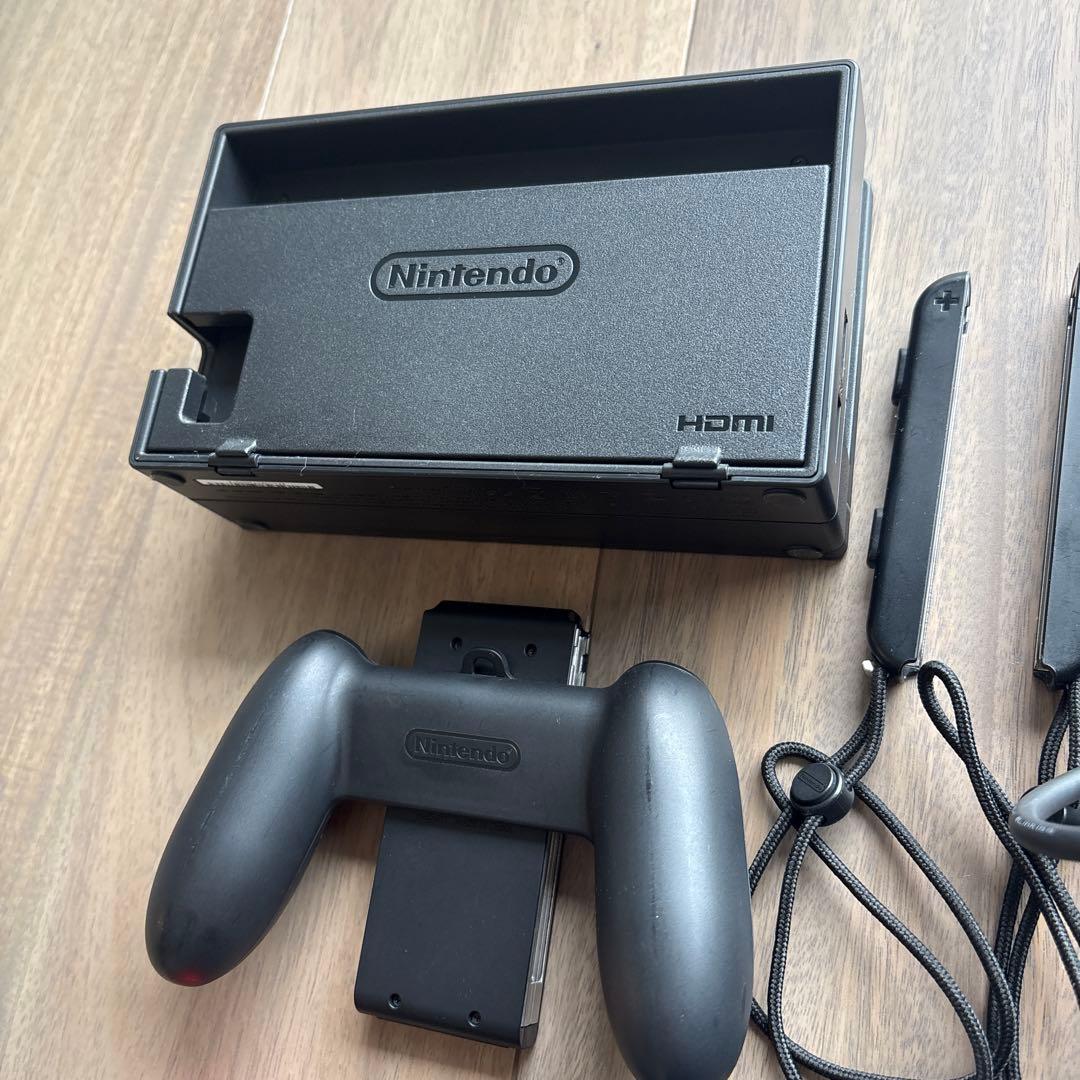 ミ*ナ様 ⭐︎美品⭐︎ Nintendo Switch ネオンブルー/ネオンレッ