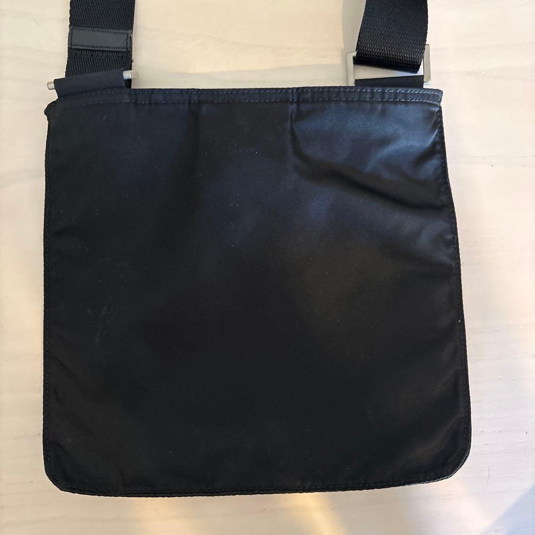 PRADA ブラック サコッシュ　ナイロンバッグ