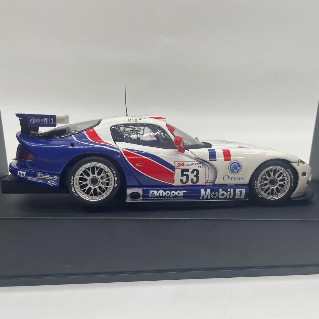 【美品】AUTOart racing division GTS-R 外箱傷みあり
