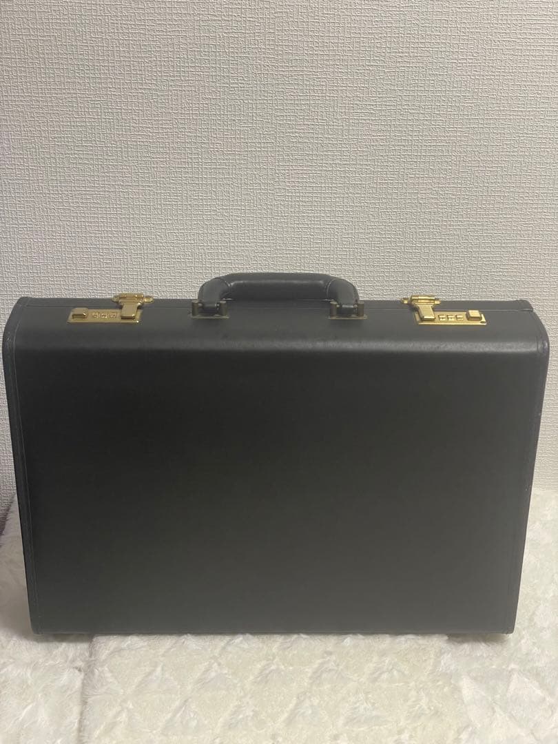 【激レア】COACH コーチ 黒 レザー アタッシュケース ダイヤルロック 鍵付