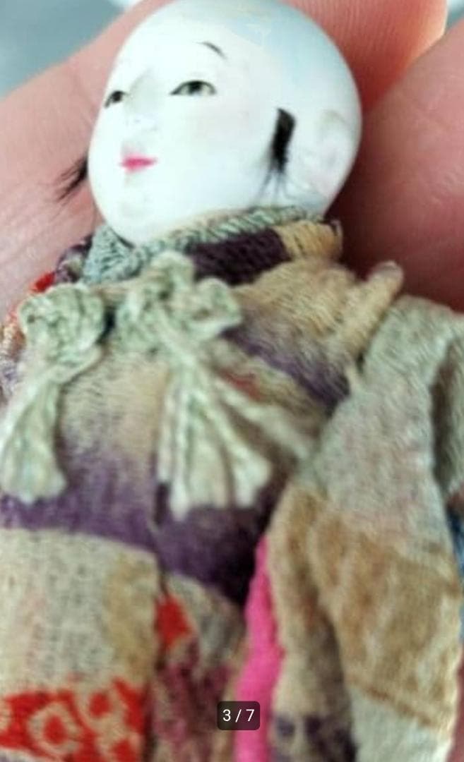 豆市松人形 江戸縮緬　銘あり