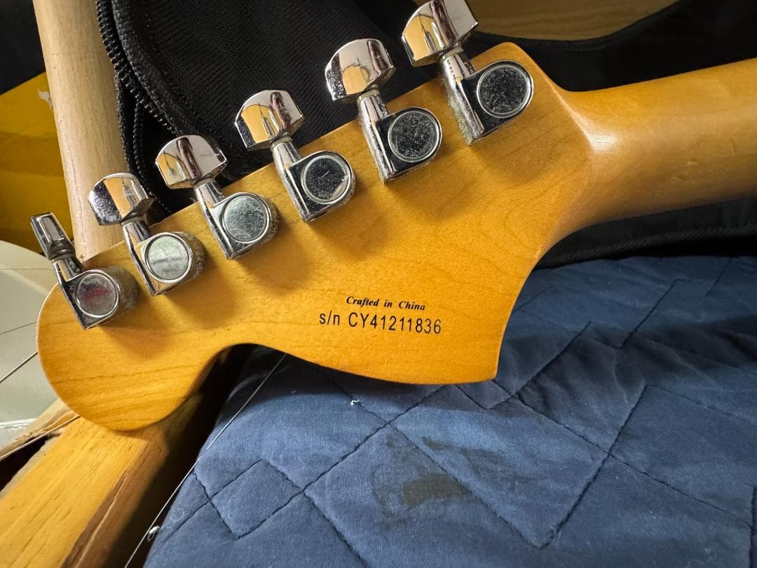 SQUIER FENDER JAGMASTER STANDARD エレキギター