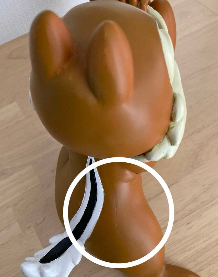 ディズニーストア　チップとデール 陶器製フィギュア