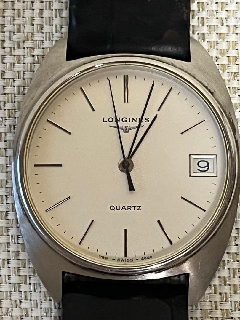 【希少】LONGINES クォーツ 腕時計 デイト シルバー文字盤 ヴィンテージ
