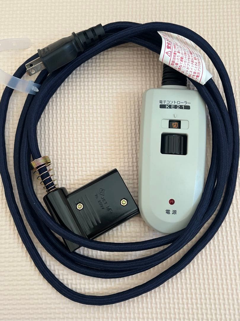 無印良品　楕円形こたつ　大　2017年製