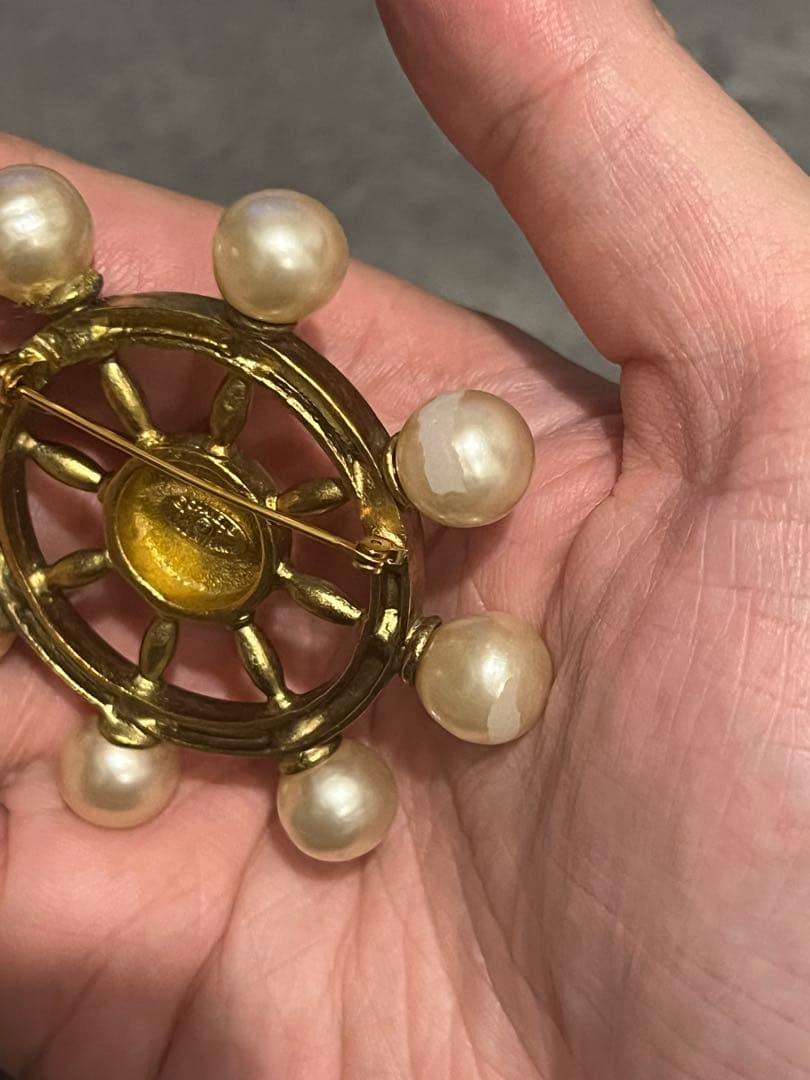 シャネル CHANEL ブローチ ゴールド ココマーク 船舵