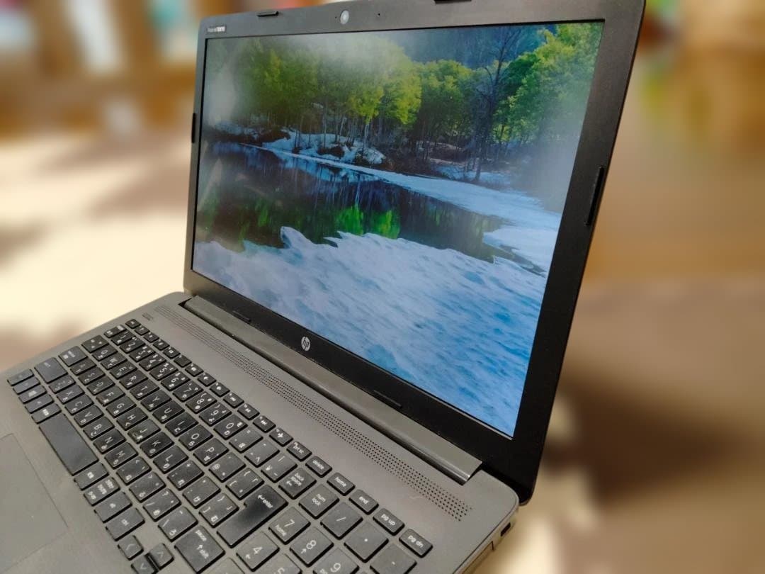 値下げHP 250 G7改 i5 8世代/ 8GB / 256GB / IPS