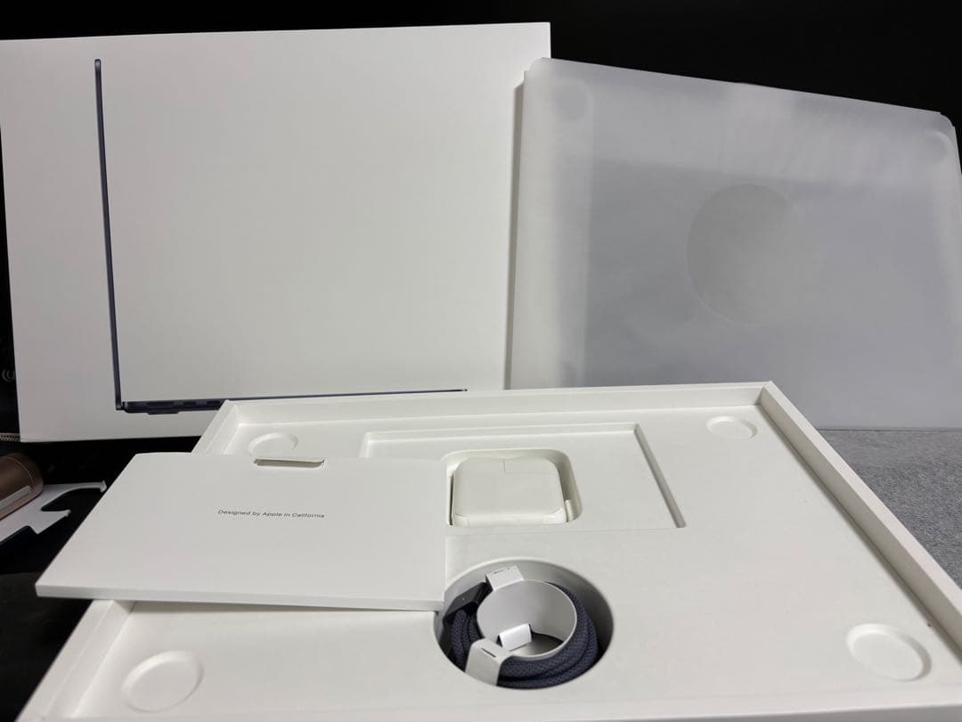 MacBook Air M2 13.6 ミッドナイト 8GB/256GB JIS