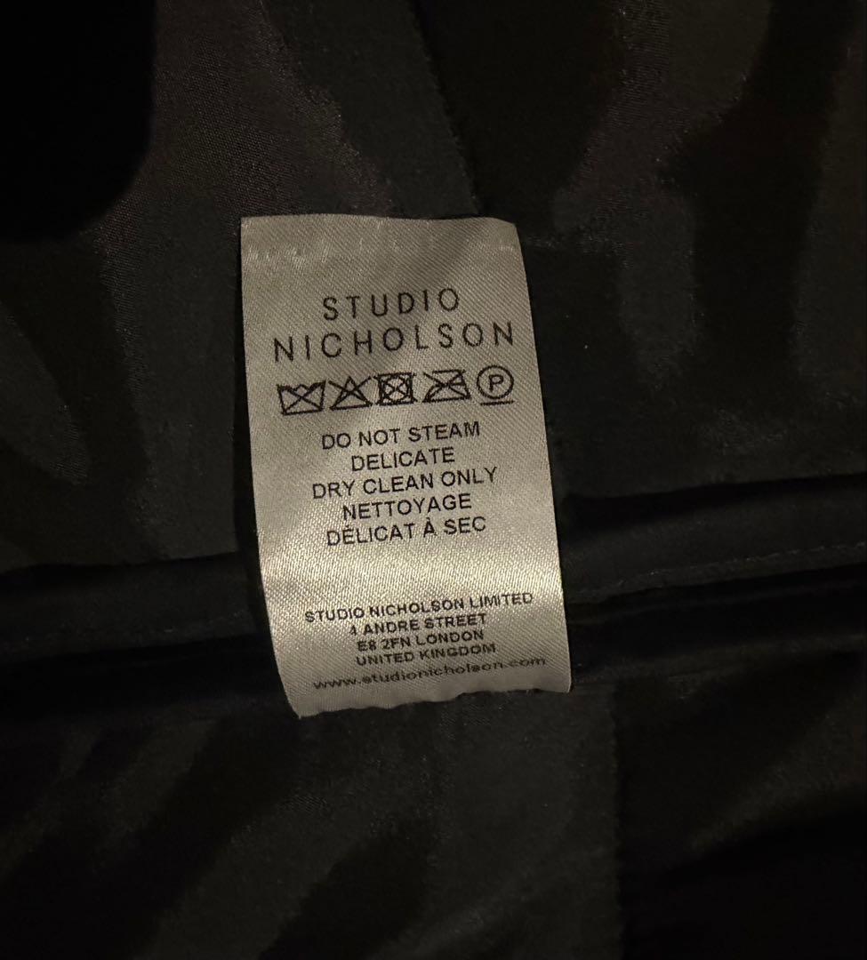 スタジオニコルソン（PADDED LINER COAT DARK NAVY）