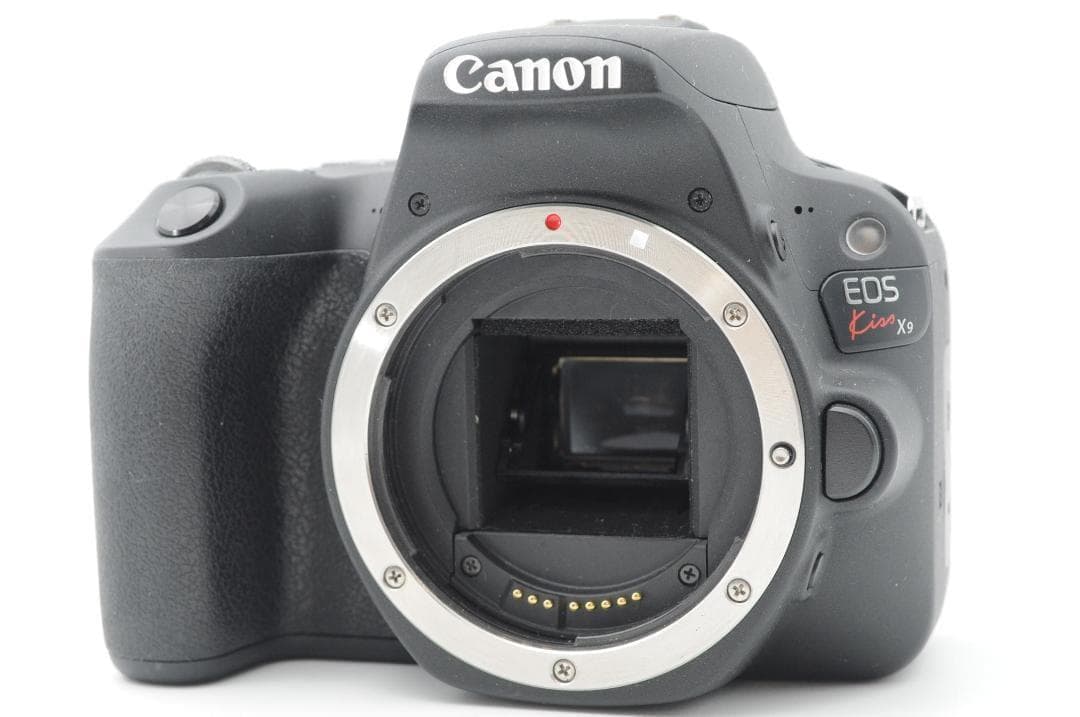 ●新品級③●冬ボーナスSALE● Canon EOS Kiss x9 ダブル