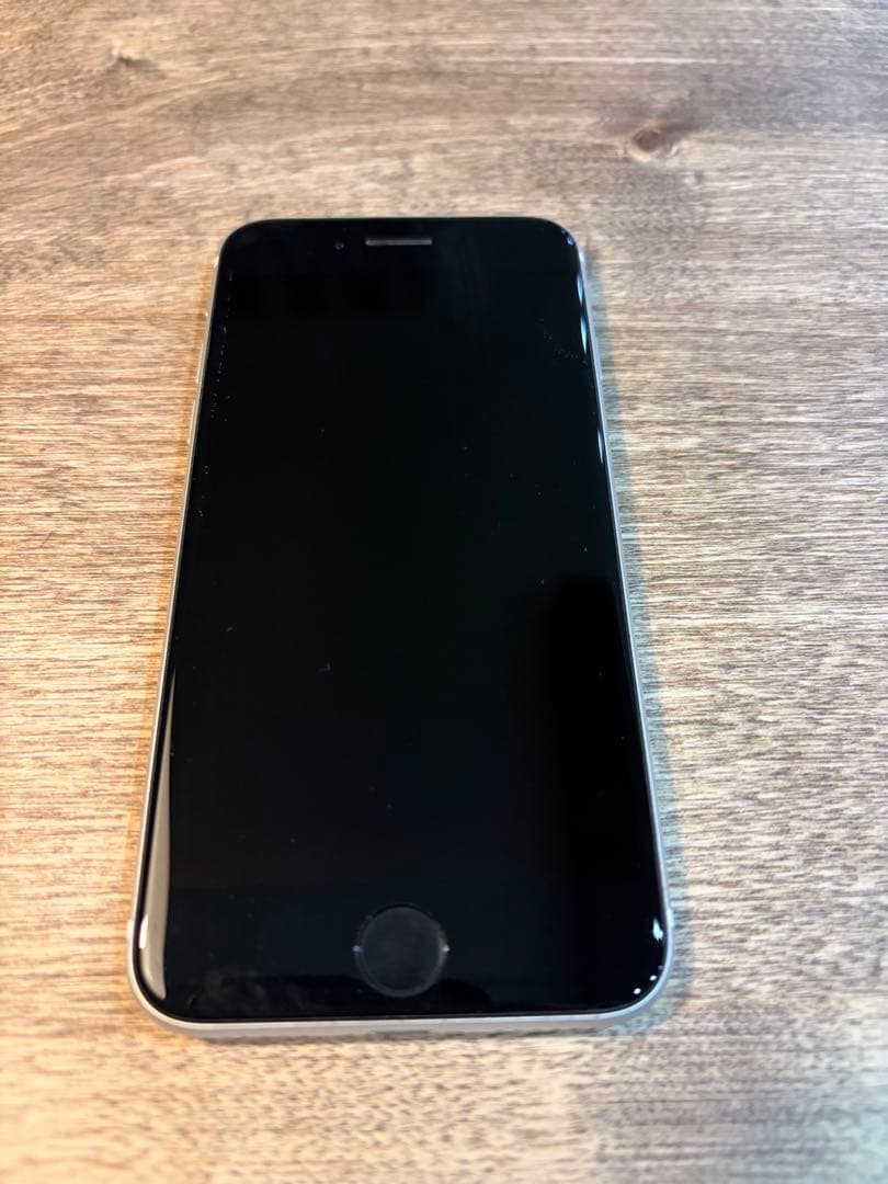 iPhone SE2 第2世代　64GB ホワイト　SIMフリー