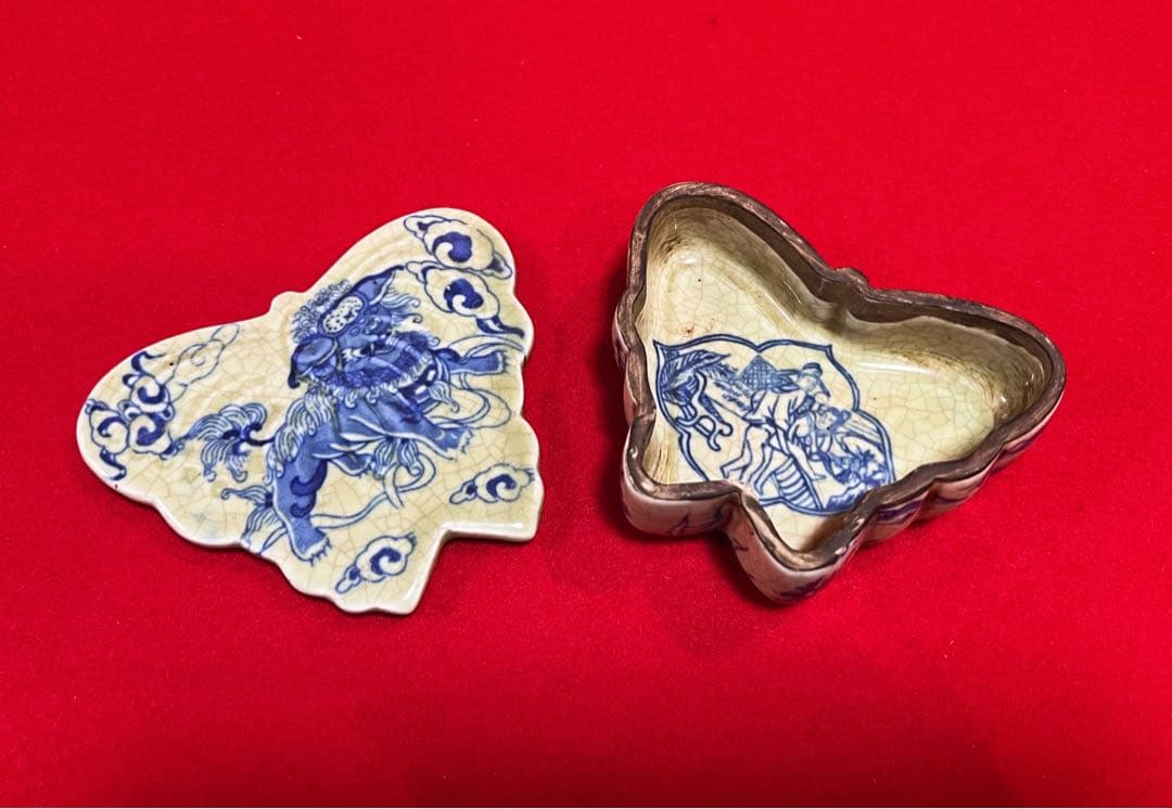 中国美術 古玩 道光年製 山水 人物 獅子紋樣春宫人物蝶々 蓋合 香合 小物入れ