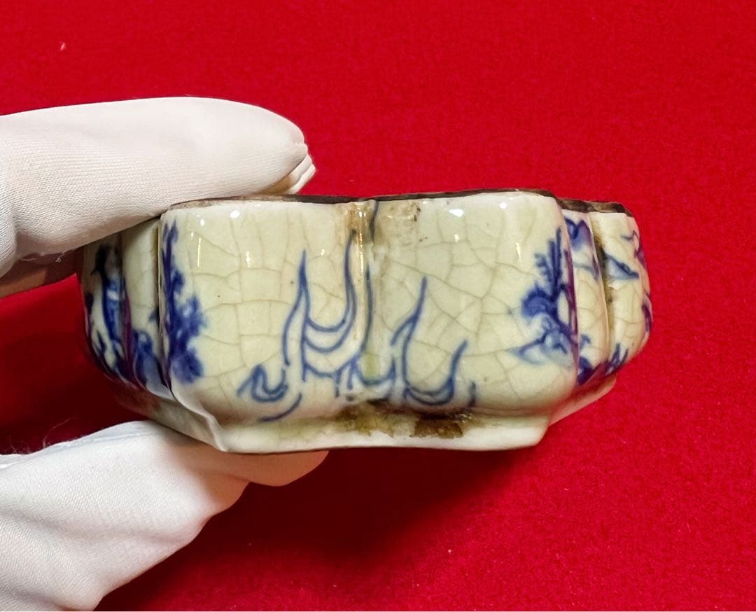 中国美術 古玩 道光年製 山水 人物 獅子紋樣春宫人物蝶々 蓋合 香合 小物入れ