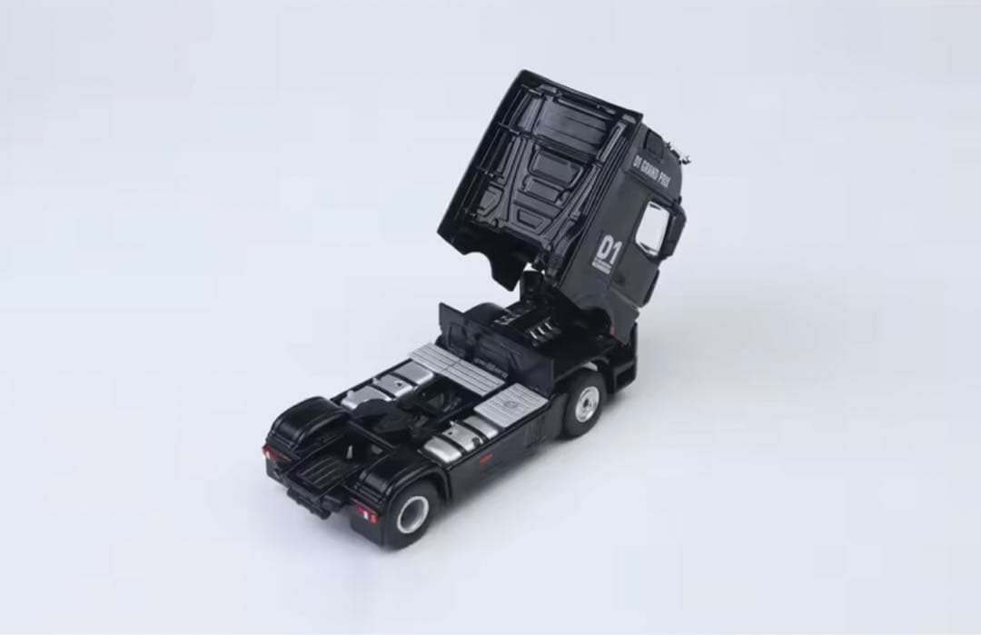 D1 GRAND PRIX トラック 1/64 トランスポーター メルセデス