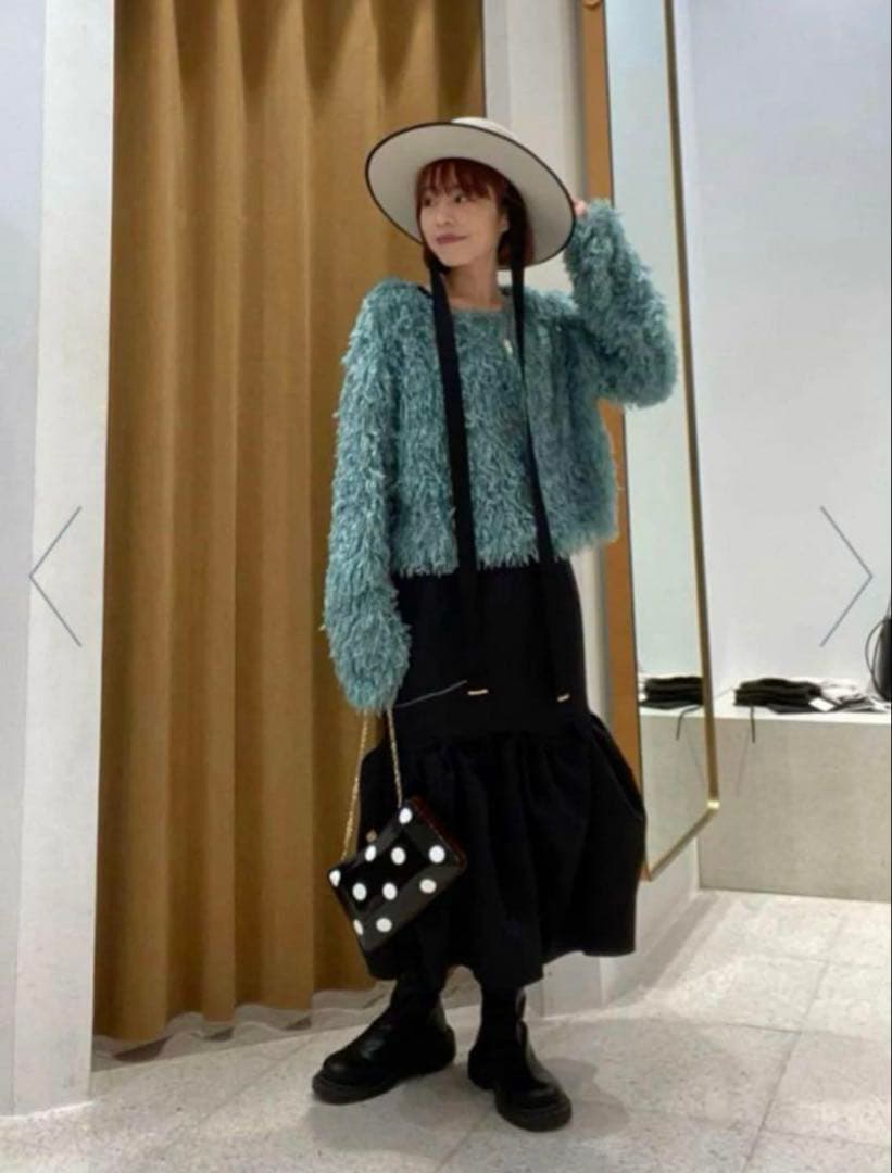 タグ付き新品☆ウィムガゼット ダブルサテンボリュームスカート 黒