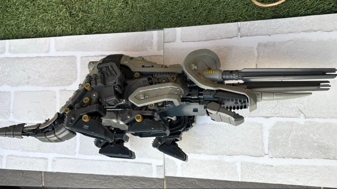 ア*ル様 旧ゾイド マッドサンダー ZOIDS 現状品です。