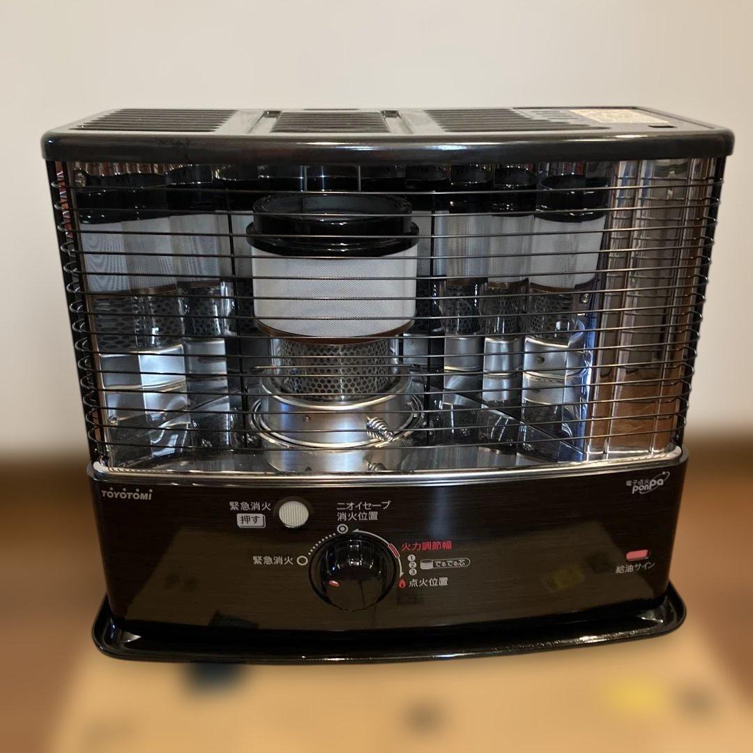 トヨトミ 反射型石油ストーブ RC-W36N 2023年製