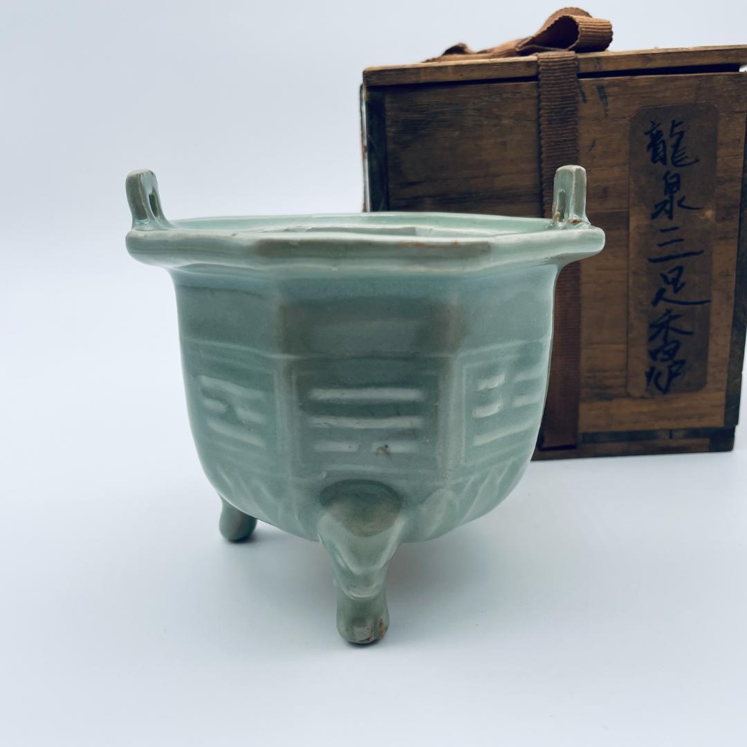 【高麗】青磁 双耳六角三足獣面 香炉 朝鮮美術 朝鮮古玩