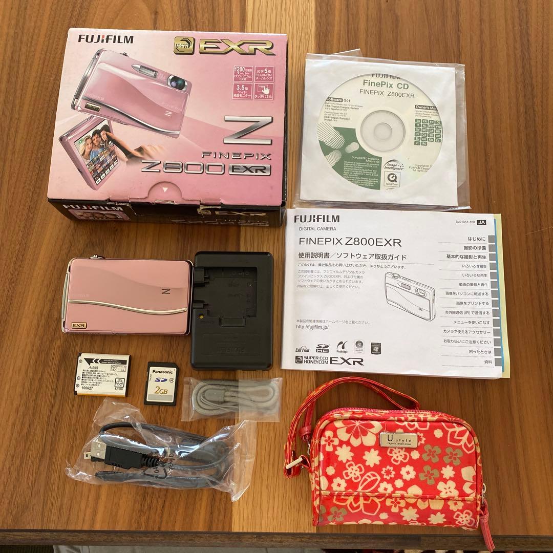 Fujifilm FinePix Z800 ピンク