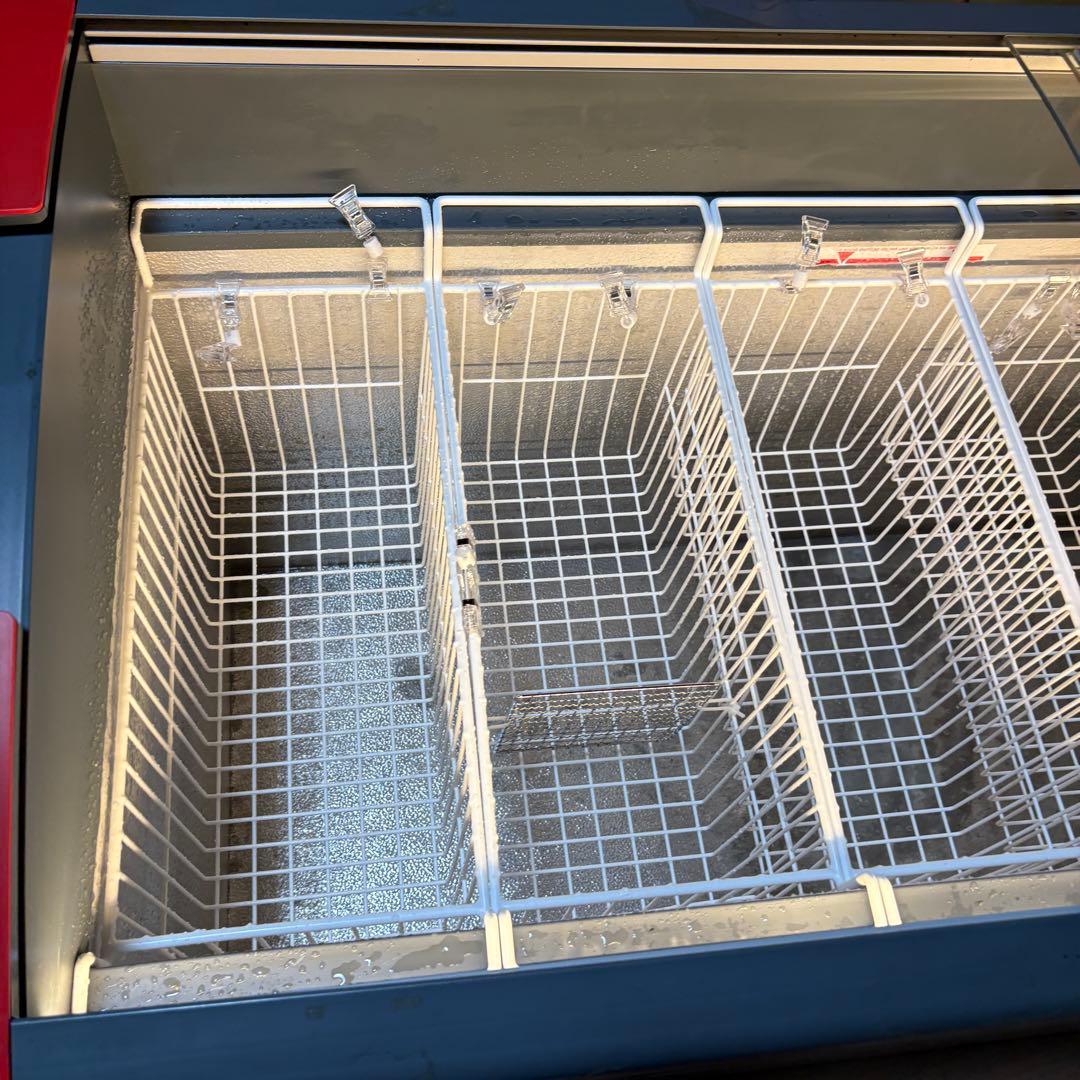 ①配送設置込み　カノウ冷機　冷凍ショーケース　Focus151-P　302L