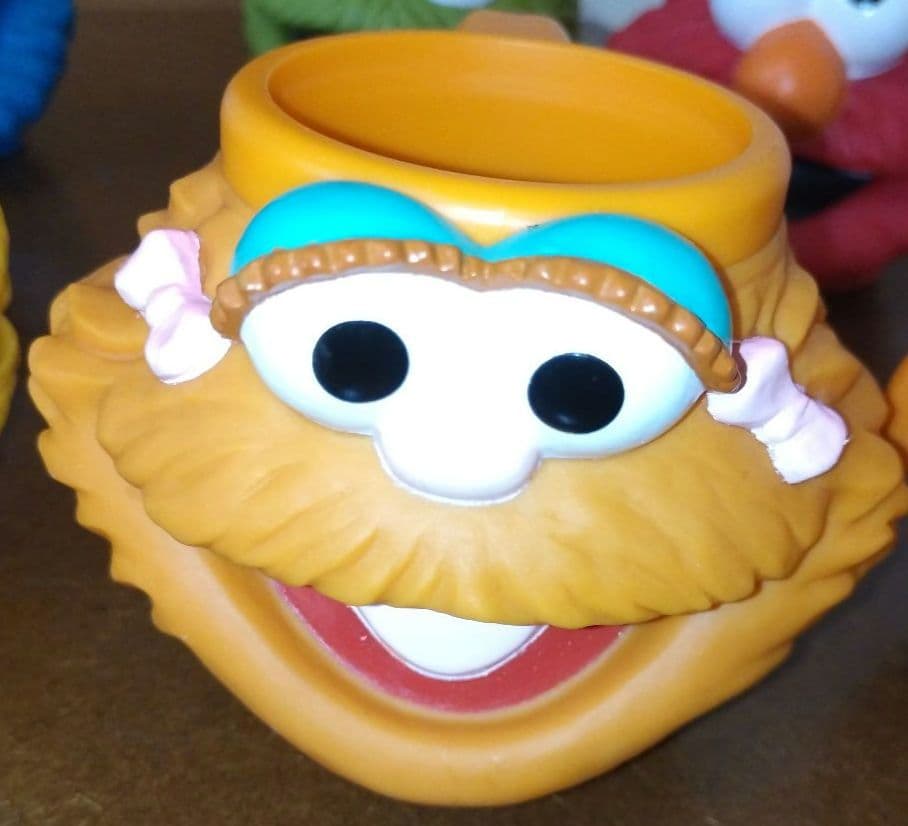 h*6様 セサミストリート 3Dフェイスマグカップ 6個セット