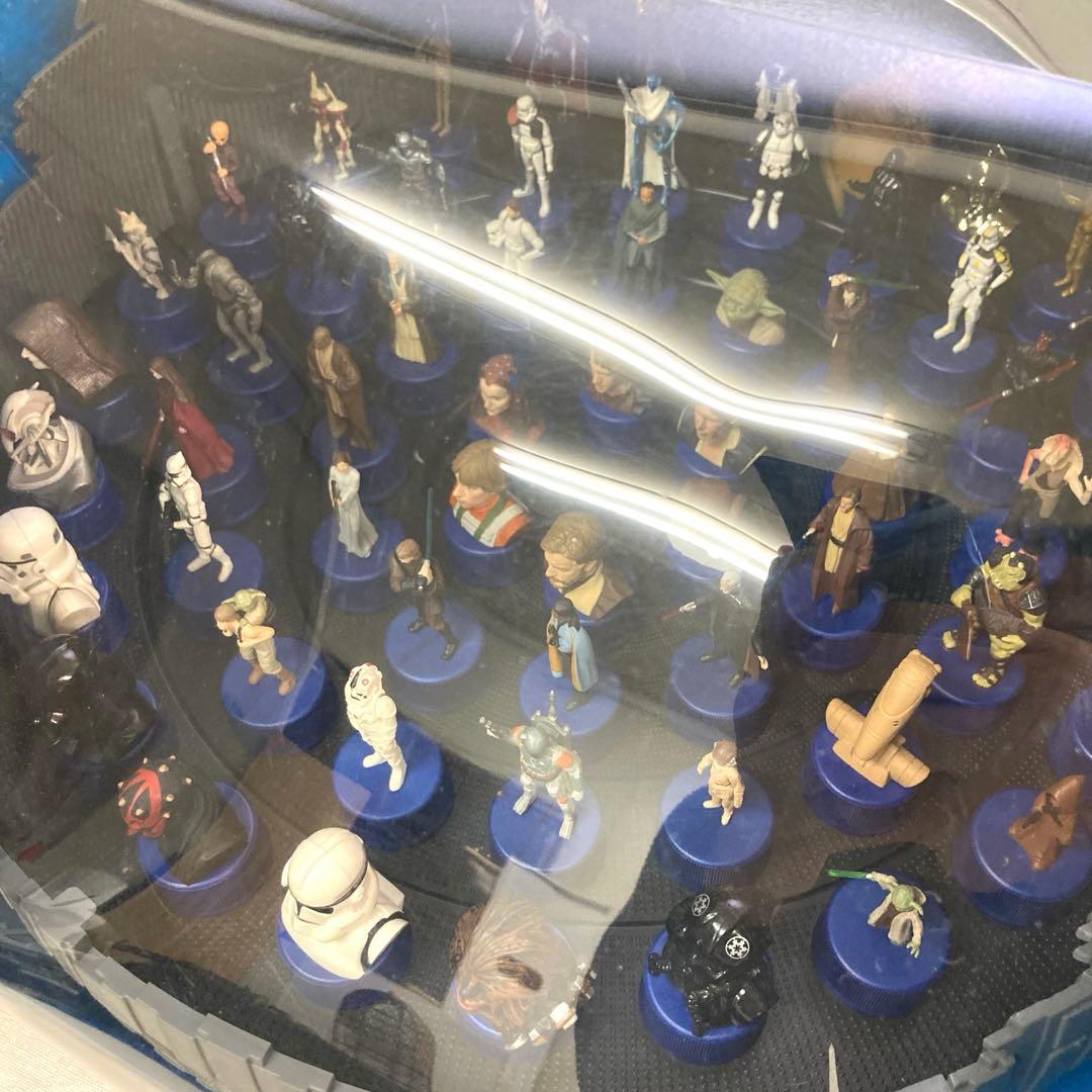 【限定・非売品】スターウォーズ ボトルキャップコレクションステージ