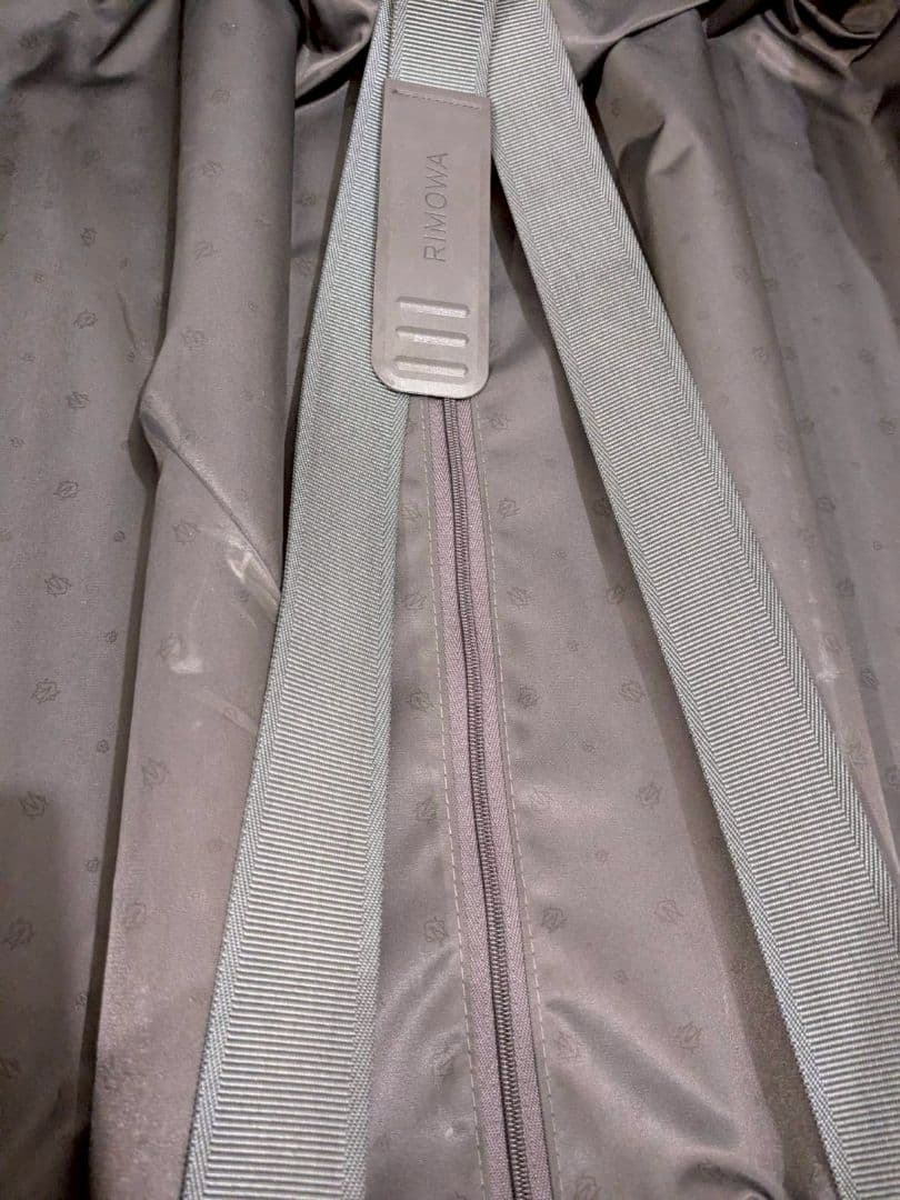 生涯保証 リモワ クラシック キャビン ブラック 36L