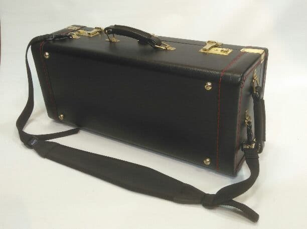 バック　トランペット　ハードケース　未使用品