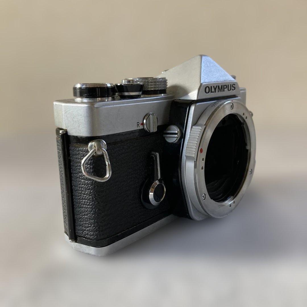 OLYMPUS OM-1 一眼レフカメラ ZUIKOレンズ付き