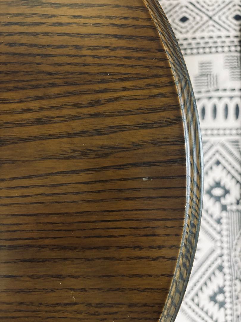 森のサーカス木製テーブル