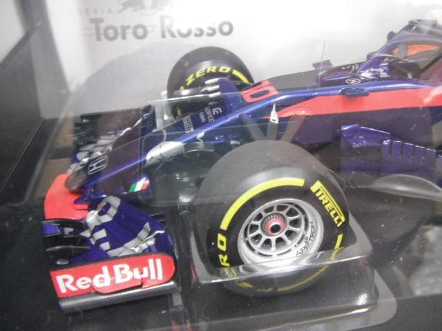 ミニカー MINICHAMPS HONDA STR13 TORO ROSSO 1/18