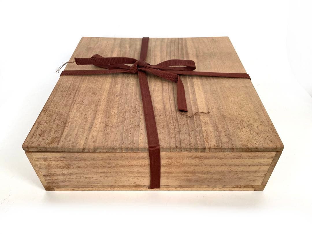 陶芸家　人間国宝　濱田庄司　浜田庄司　鉄釉抜絵皿　大皿　飾り皿　共箱