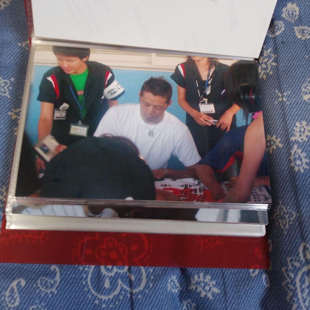 2005シリアルナンバー入り千葉ロッテマリーンズ サイン入りタオルと写真集セット