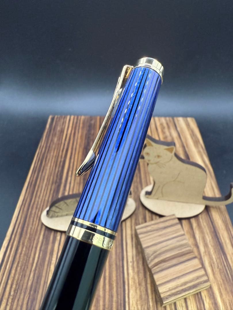 PELIKAN ボールペン K800 青縞